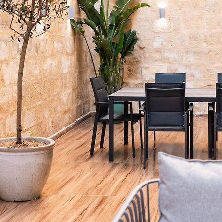 Valletta Waterfront Backyard Flat By Arcobnb Floriana Exterior foto